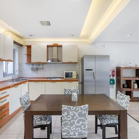 Seafront Apartment-Hosted By Sweetstay Pietà Buitenkant foto