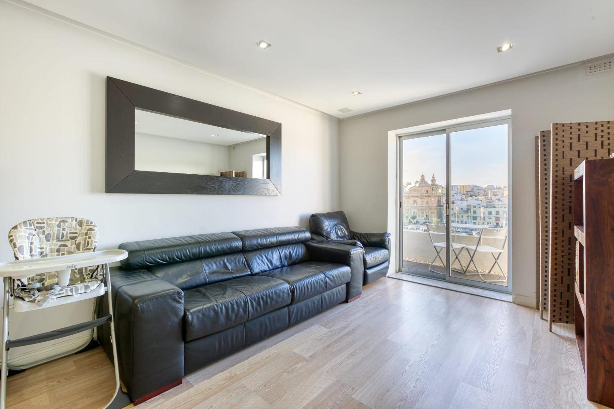 Seafront Apartment-Hosted By Sweetstay Pietà Buitenkant foto